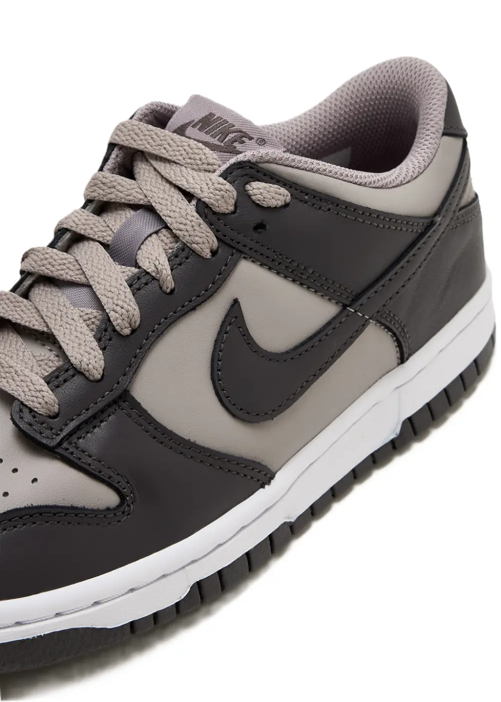 Alternative view of Giày NIKE DUNK LOW BG 'Brown' FB9109-203