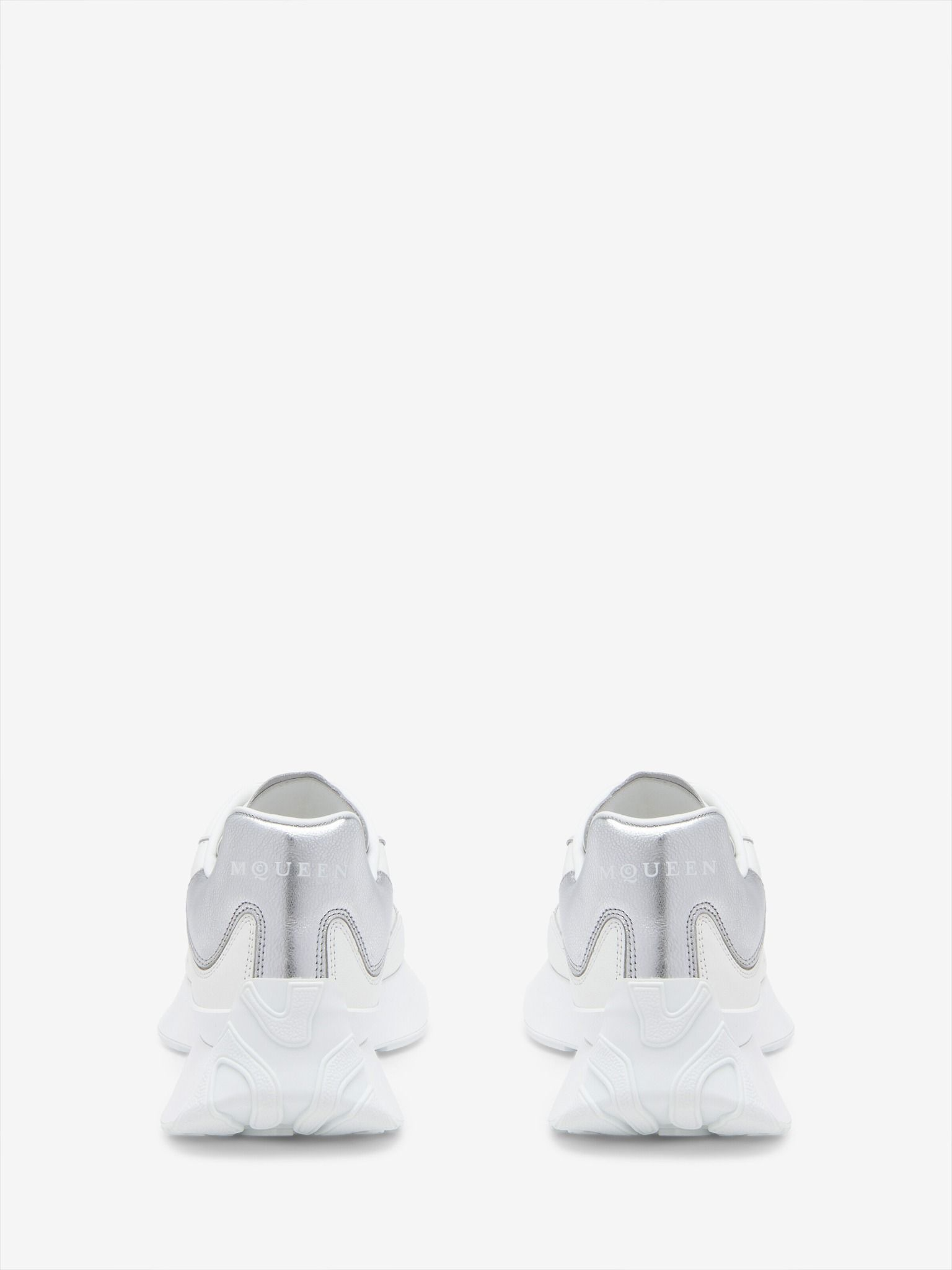 Alternative view of Giày Alexander McQueen Sprint Runner 'White Silver' 841160WIAHO9081