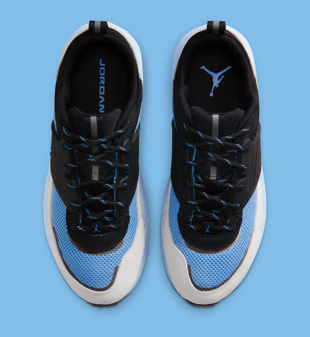 Alternative view of Giày Nike Jordan Trunner O/S ‘Black University Blue’ IB3722-007