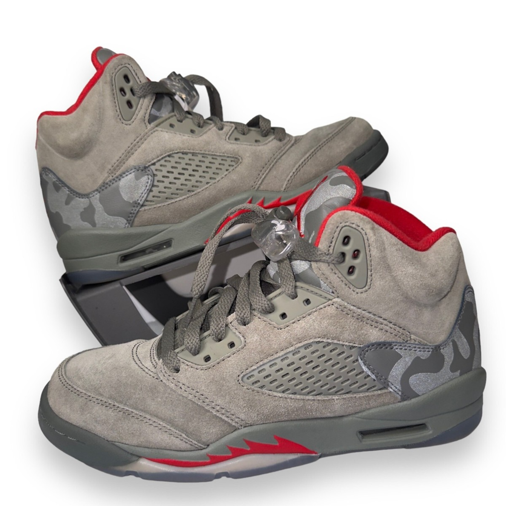 Alternative view of Giày Nike Jordan 5 Retro 'Dark Stucco' 440888-051