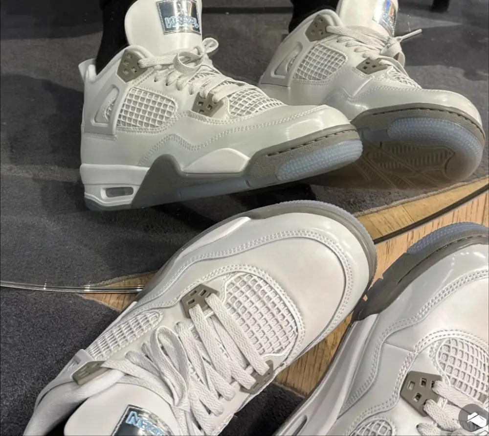 Giày Nike Air Jordan 4 Retro 'Photon Dust' HV4401-014 - Ảnh 3
