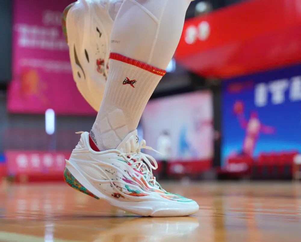 Giày Li-Ning Wade 808 5 Ultra V2 ‘Fireworks’ ABAV045-2 - Ảnh 3