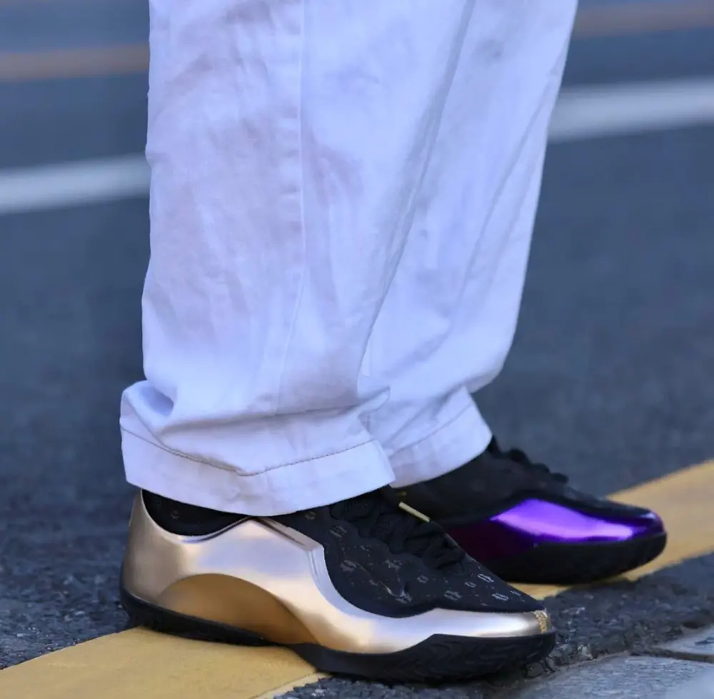 Alternative view of Giày Nike LeBron 23 ‘Metallic Gold Purple’ IQ6709-001