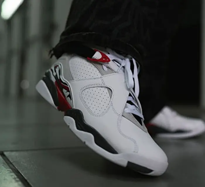Giày Nike Air Jordan 8 Retro ‘White True Red’ 305381-100 - Ảnh 4