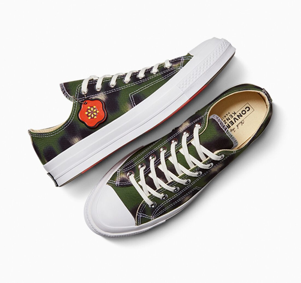 Alternative view of Giày Converse Chuck 70 Low ‘KENZO Hana Leopard Cypress’ A16291C