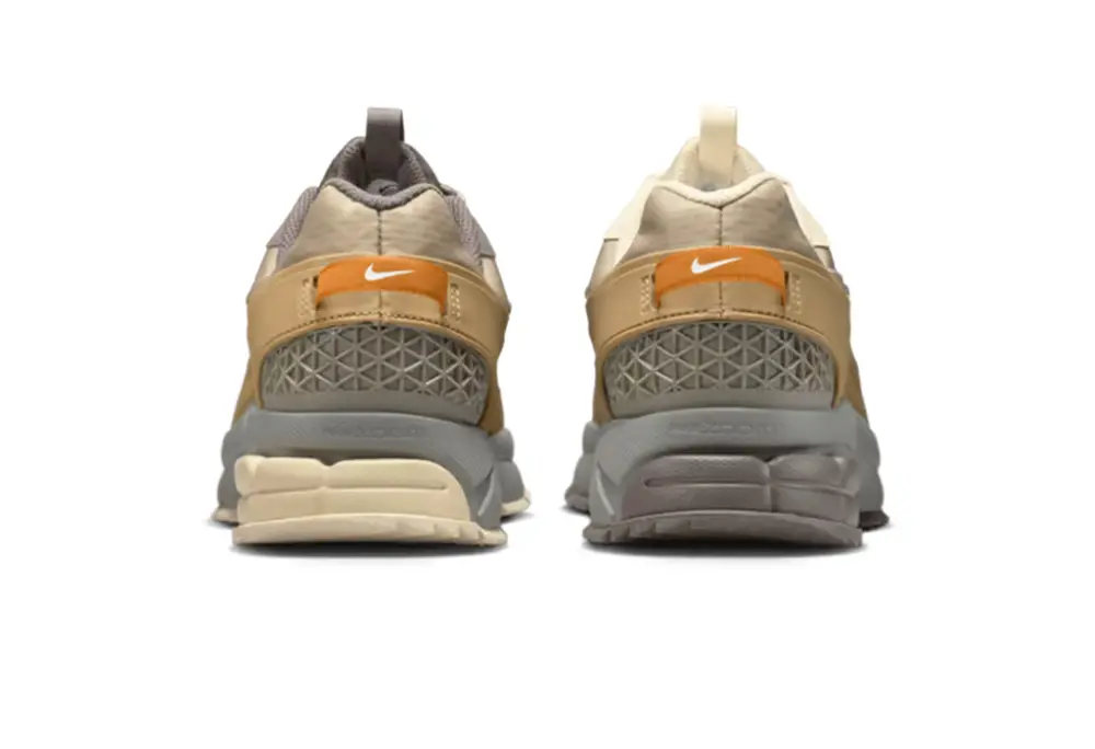 Alternative view of Giày Nike Zoom Vomero 5 Roam ‘Desert Khaki’ IM6671-223