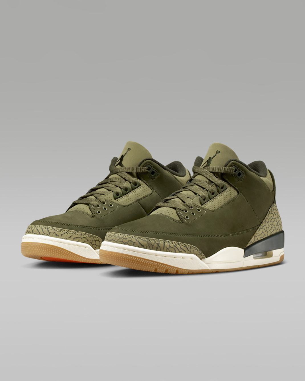 Alternative view of Giày Nike Air Jordan 3 Retro 'Medium Olive' DN3707-202