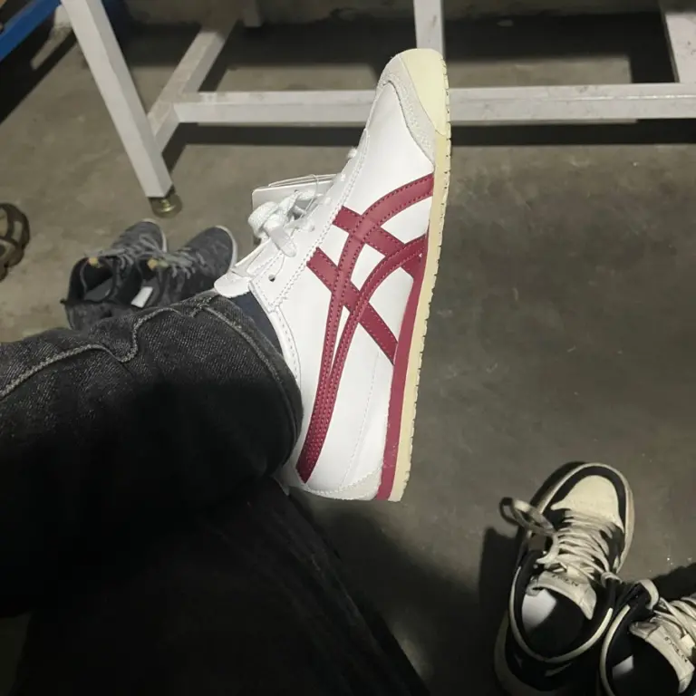 Giày Onitsuka Tiger Mexico 66 ‘White Burgundy’ D4J2L-0125 - Ảnh 3