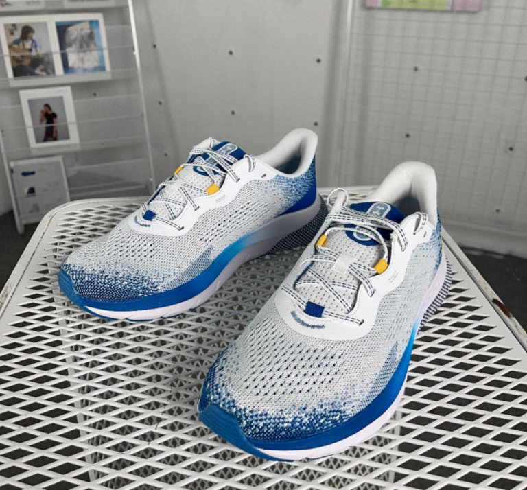 Alternative view of Giày Under Armour HOVR Turbulence 2 ‘White Varsity Blue’ 3026520-101