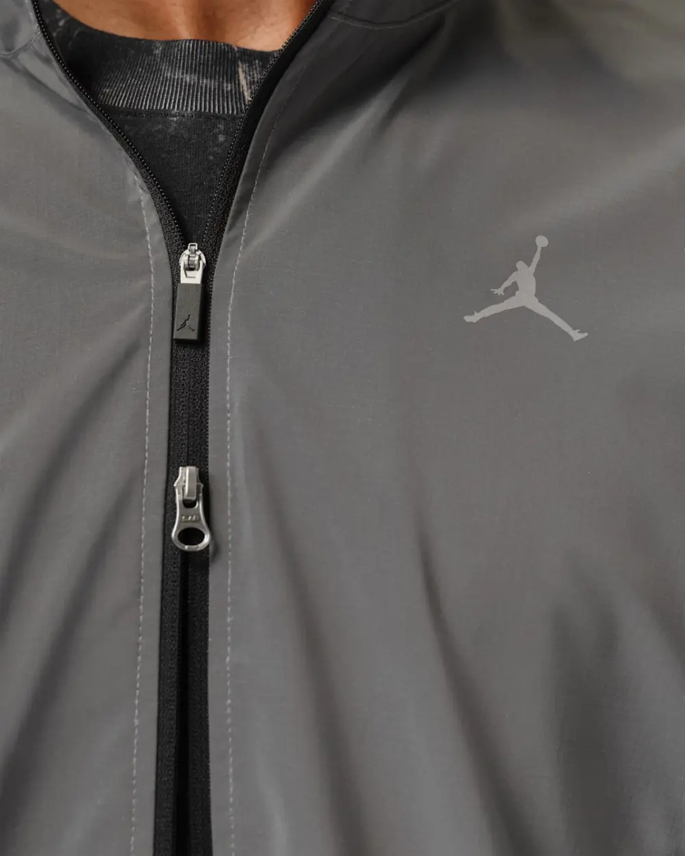 Áo Nike Jordan Brooklyn Hike Mike Reflective Draft Jacket 'Metallic Silver' IF1877-095 - Ảnh 4