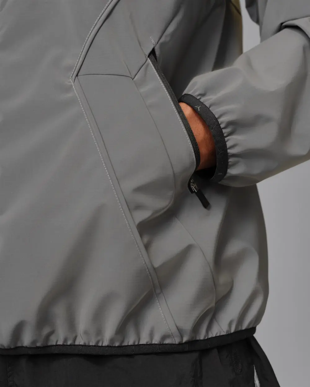 Áo Nike Jordan Brooklyn Hike Mike Reflective Draft Jacket 'Metallic Silver' IF1877-095 - Ảnh 3