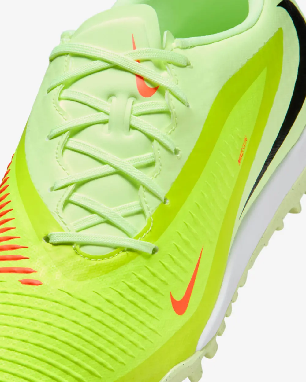 Alternative view of Giày Nike Phantom 6 Low Academy TF 'Hyper Crimson' HQ2325-800