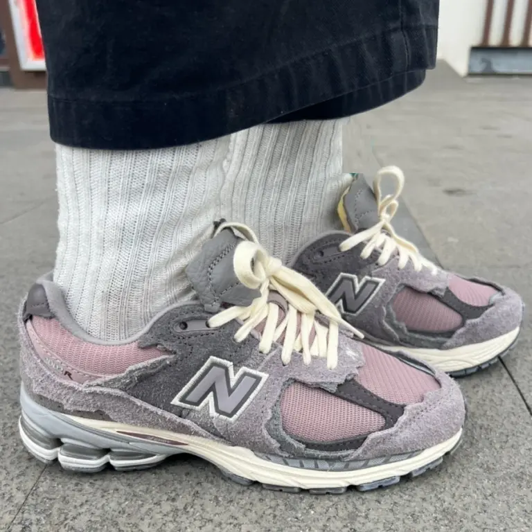 Giày New Balance 2002R ‘Lunar New Year’ M2002RDY - Ảnh 5