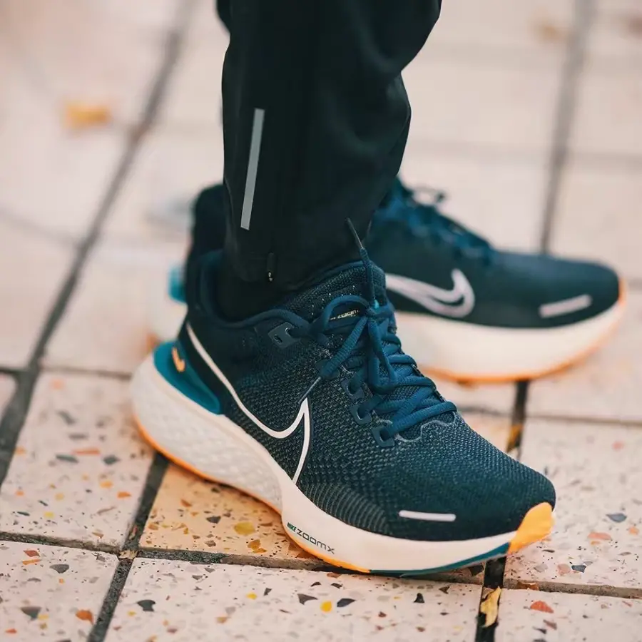 Alternative view of Giày Nike ZoomX Invincible Run Flyknit 2 ‘Obsidian Orange’ DH5425-400