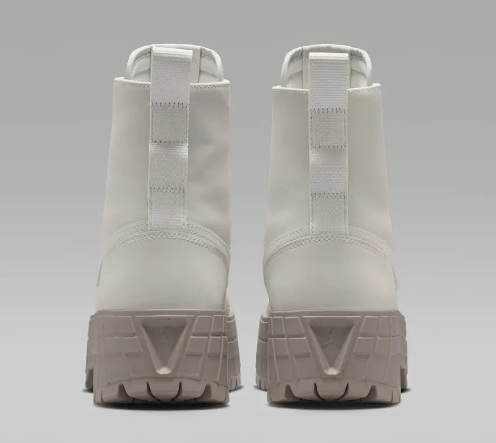 Giày Nike Air Jordan 1 Brooklyn ‘Pale Grey’ IR0837-099 - Ảnh 3