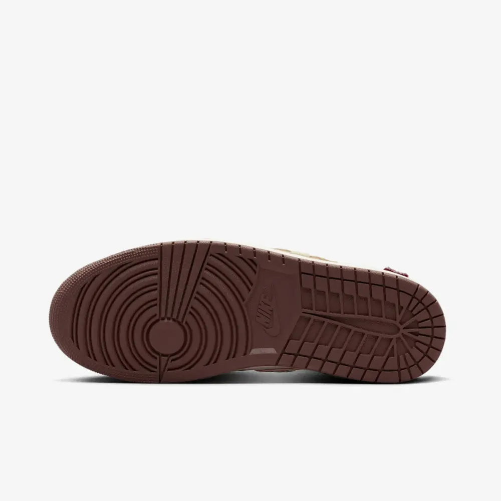 Alternative view of Giày Nike Air Jordan 1 Low SE CNY ‘Sail Chocolate’ IQ5321-121