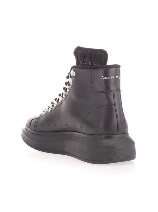 Alternative view of Giày Alexander McQueen Black Leather Hi Top Sneakers 604247-WHRWA-1000