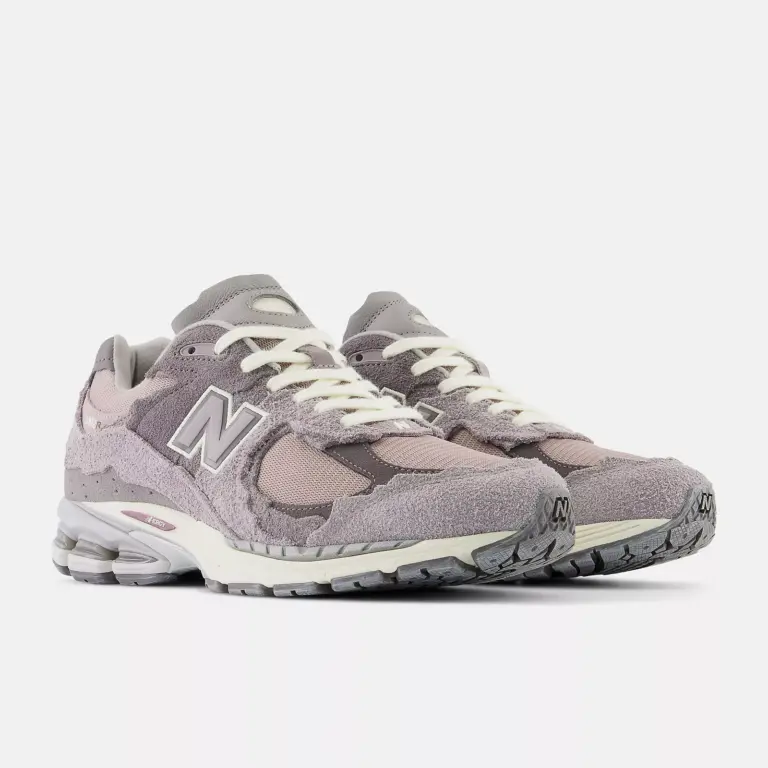 Giày New Balance 2002R ‘Lunar New Year’ M2002RDY - Ảnh 4