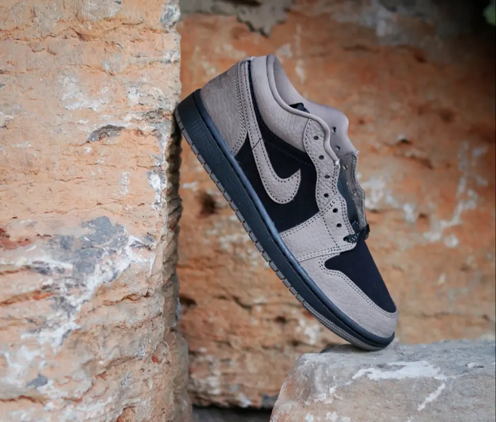 Giày Nike Air Jordan 1 Low SE ‘Beige’ IB7111-005 - Ảnh 4