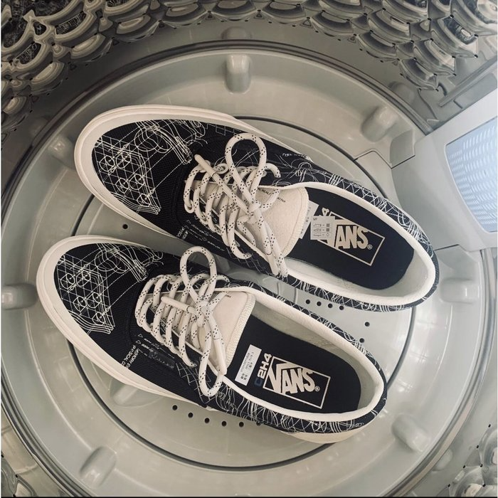 Giày Vans x C2H4® Vol.2 Era ‘Virtual Reality Beta’ VN0A5EFN626 - Ảnh 3