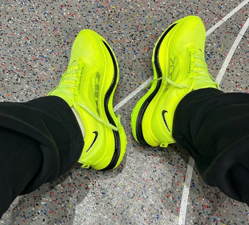 Alternative view of Giày Nike Air Zoom Pegasus Premium 'Volt' HQ2592-700