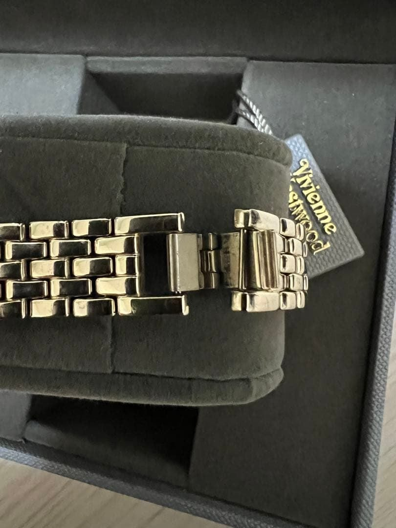 Alternative view of Đồng Hồ Vivienne Westwood Exhibitor 'Gold' VV087GDGD