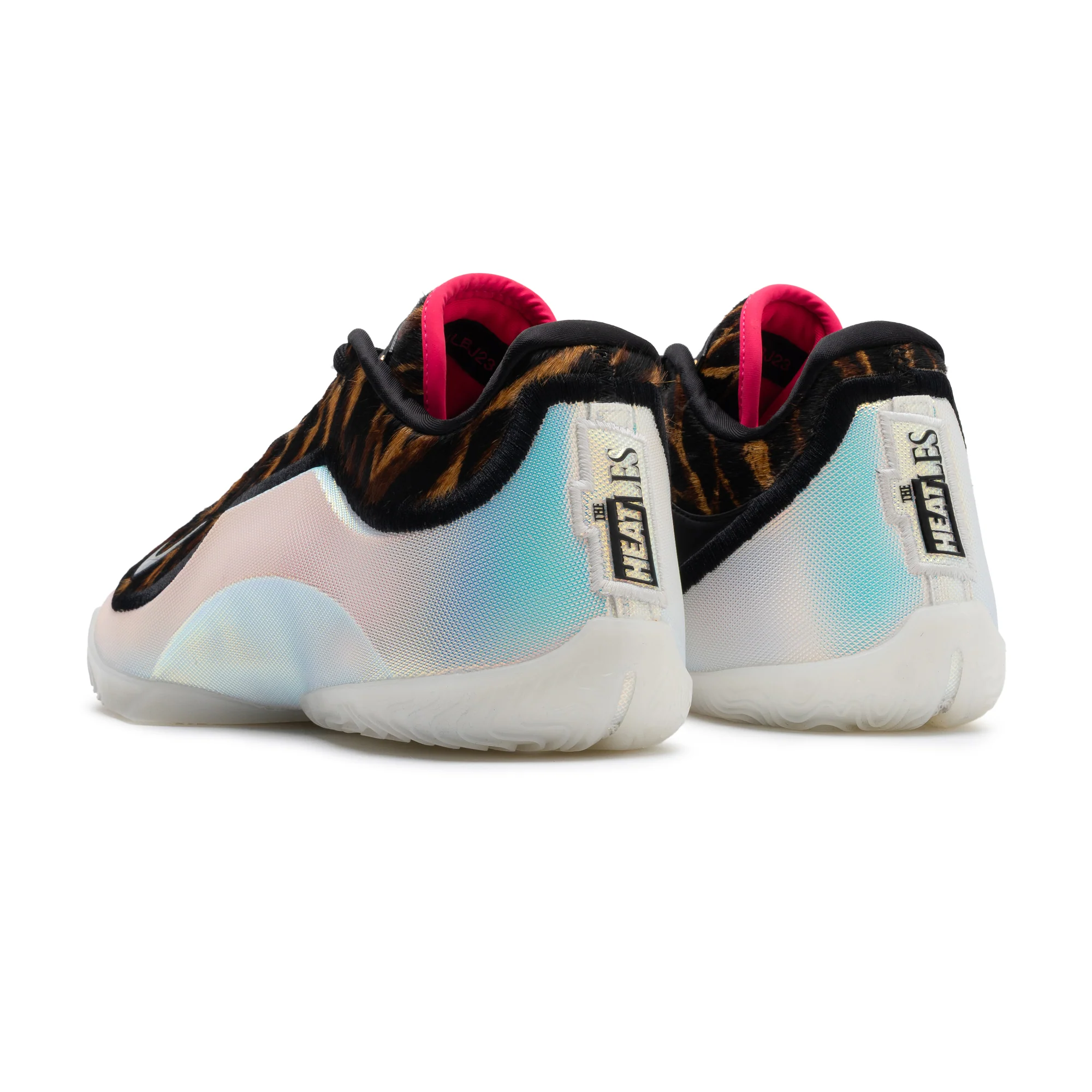 Alternative view of Giày Nike LeBron 23 ‘Heat Wave’ IO1115-100