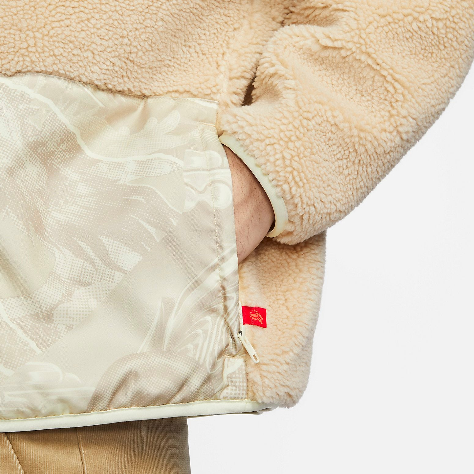 Alternative view of Áo NikeSportswear CNY High-Pile Fleece 'Sanddrift' FZ6194-126