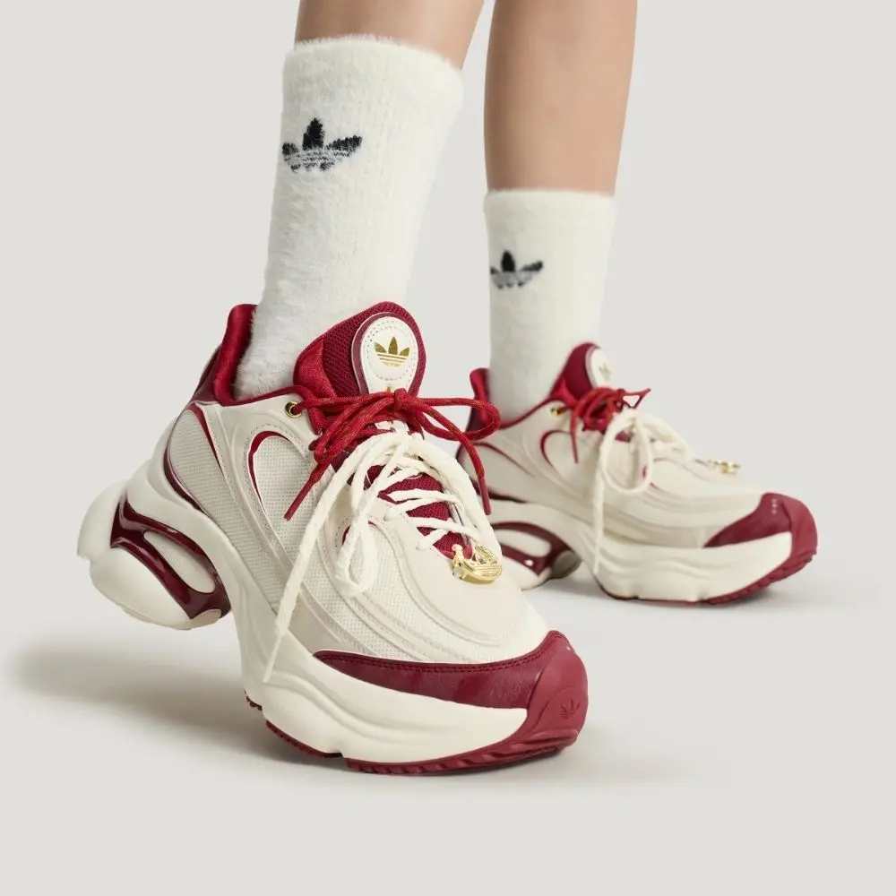 Alternative view of Giày Adidas Ozvenuz ‘Year of the Horse’ KI2801