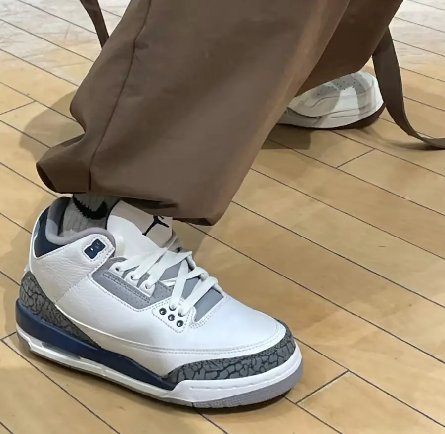 Giày Nike Air Jordan 3 Retro ‘Midnight Navy’ DM0967‑140 - Ảnh 4