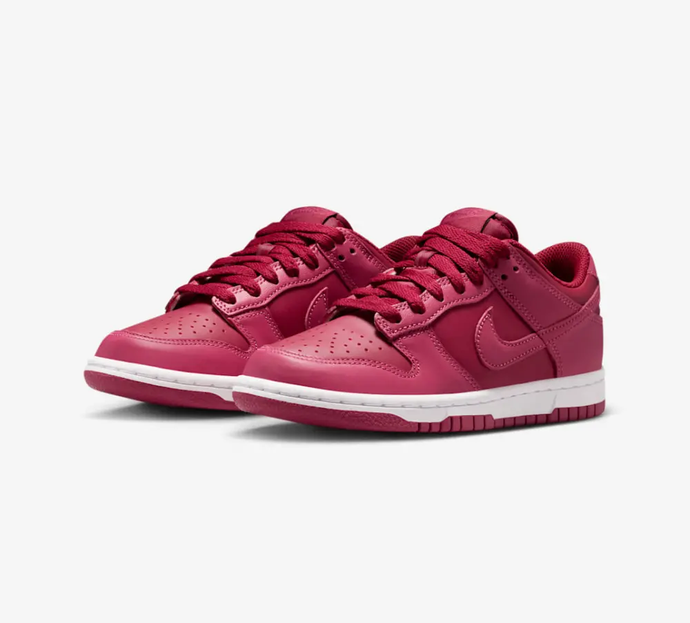 Alternative view of Giày Nike Dunk Low ‘Team Red Sweet Beet’ FB9109-602