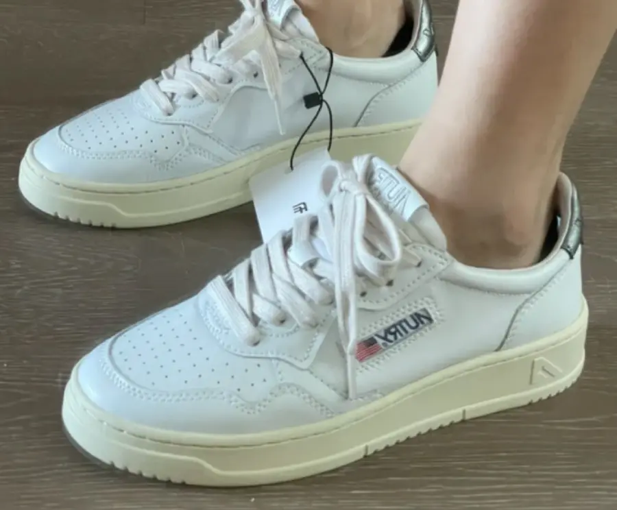 Alternative view of Giày Autry Medalist Low Leather ‘White Silver’ AULM-LL05