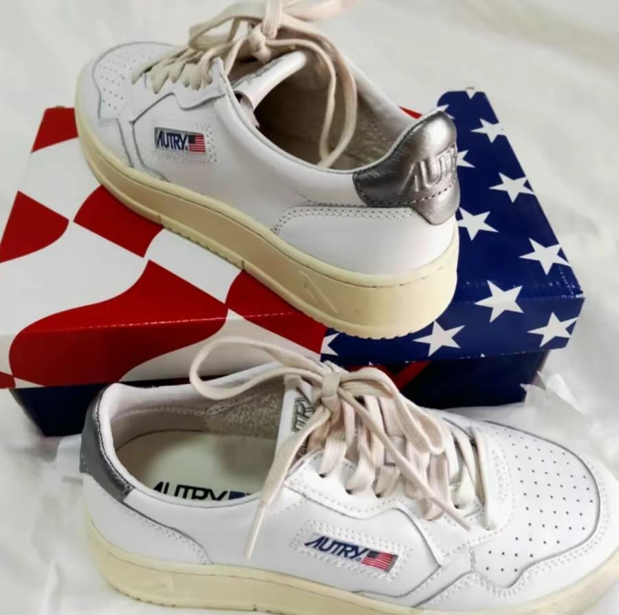 Alternative view of Giày Autry Medalist Low Leather ‘White Silver’ AULM-LL05