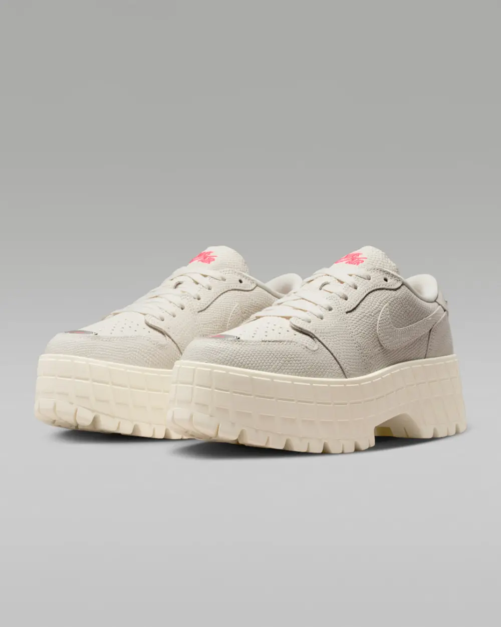Giày Nike Air Jordan 1 Low Brooklyn 'Pale Ivory' IR0835-110 - Ảnh 4