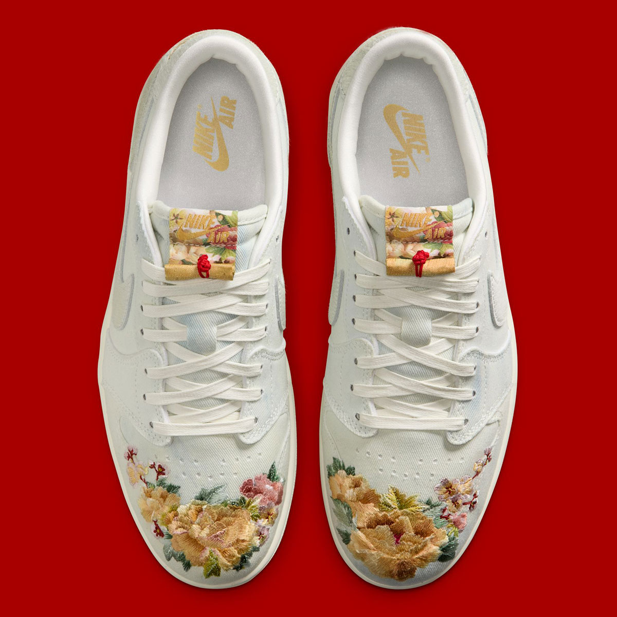 Alternative view of Giày Nike Jordan 1 Retro Low OG 'Chinese New Year' IQ1108-011