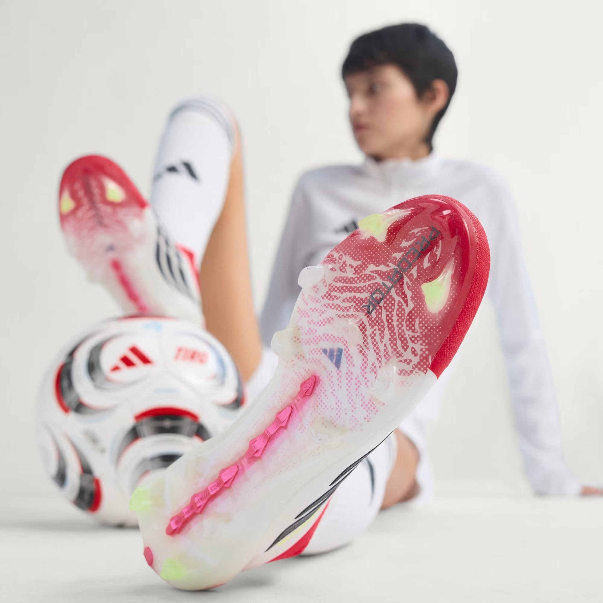 Alternative view of Giày Adidas Predator Elite 'Lucid Red' JS0407