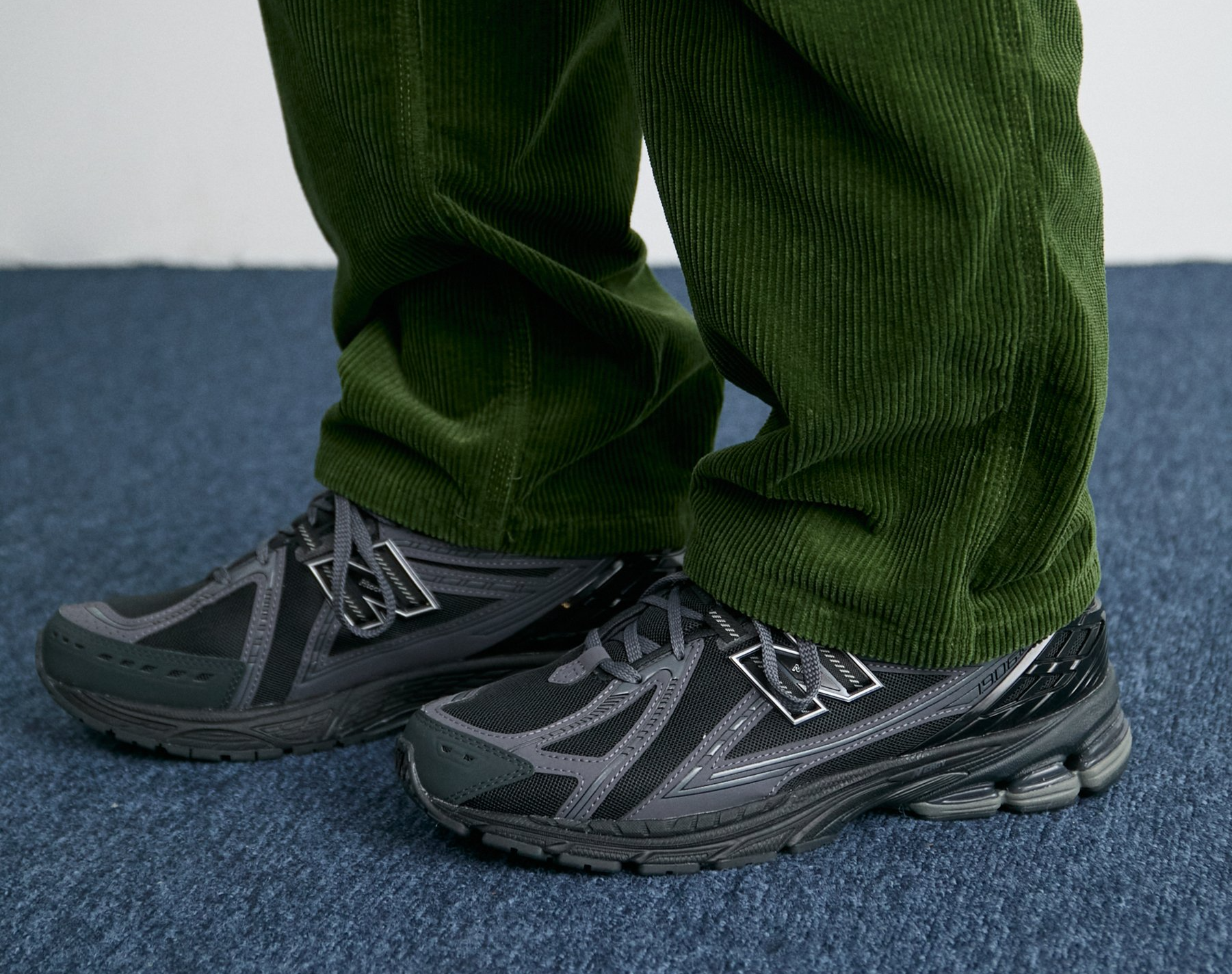 Alternative view of Giày New Balance 1906R ‘Black Phantom’ M1906RLB