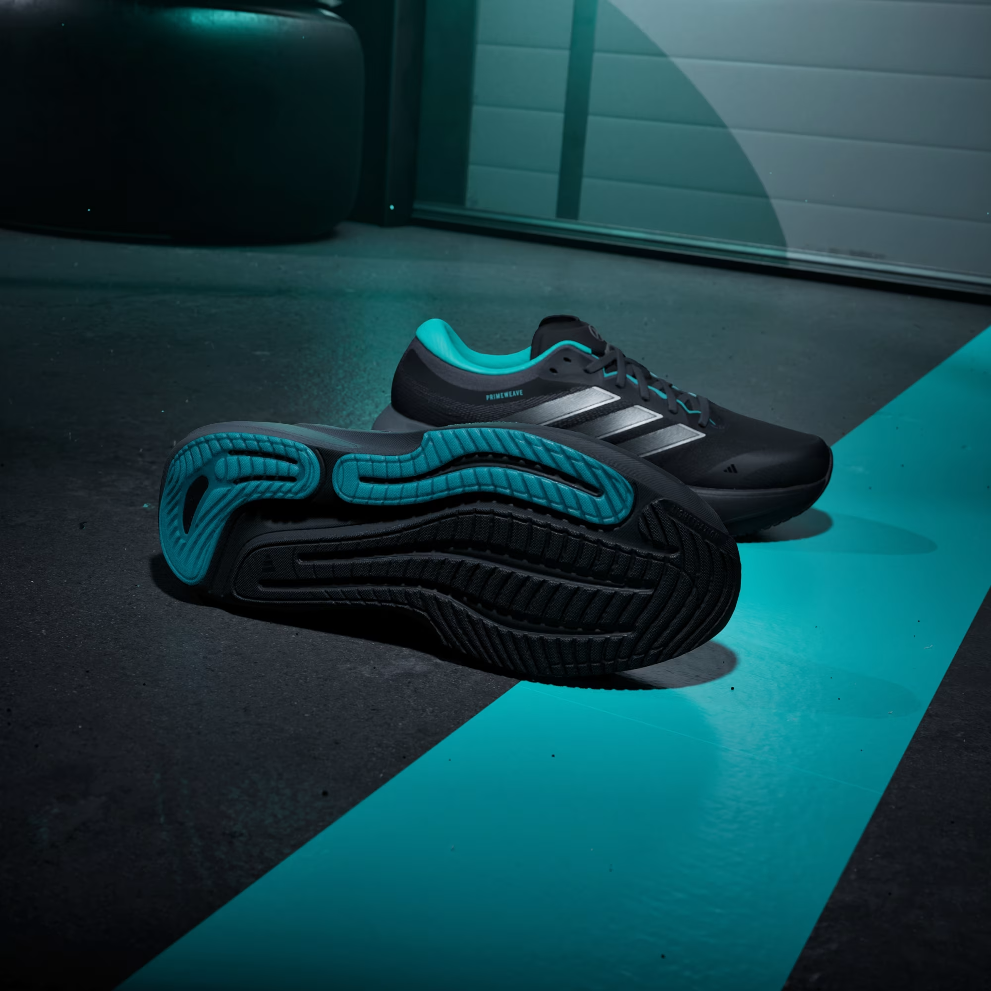 Alternative view of Giày Adidas Supernova Rise 3 Mercedes Amg Petronas F1 Team ‘Semi Mint Rush’ KJ3671