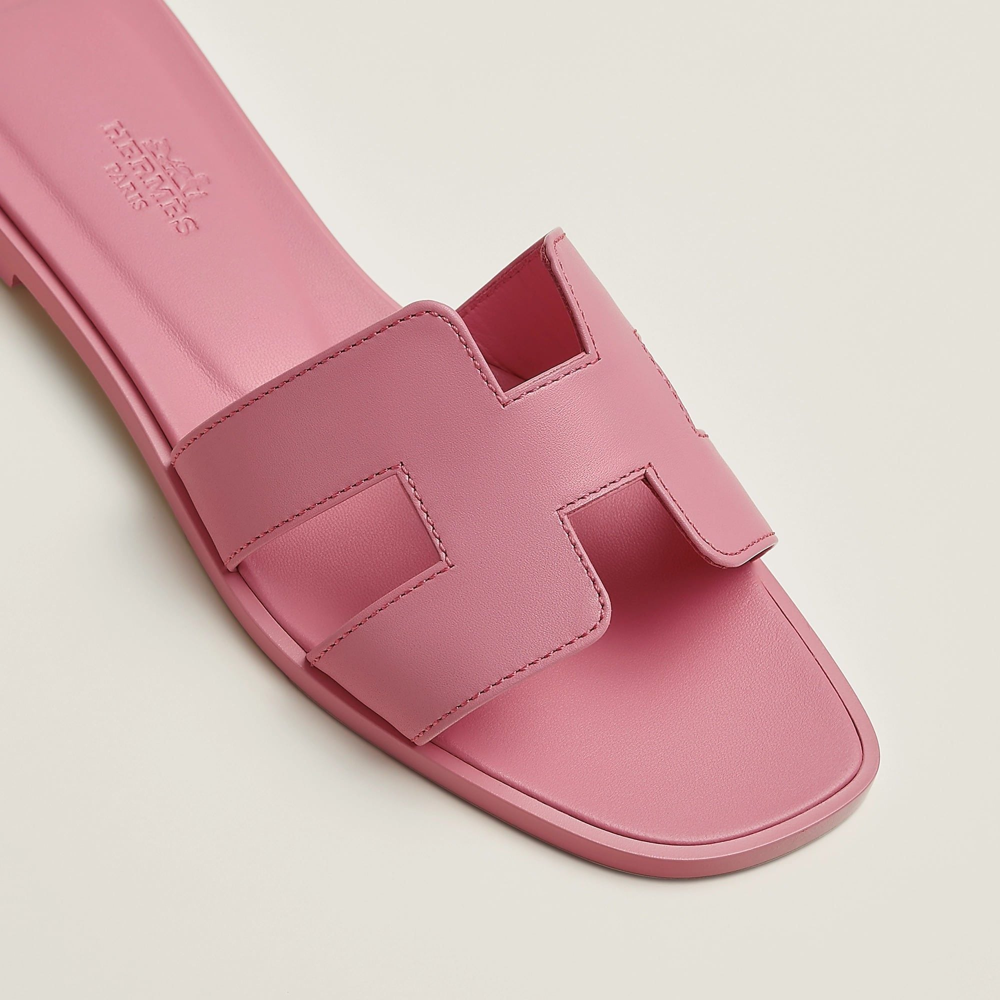 Alternative view of Dép Hermes Oran Sandal 'Rose Bonbon' H202230ZvRB355