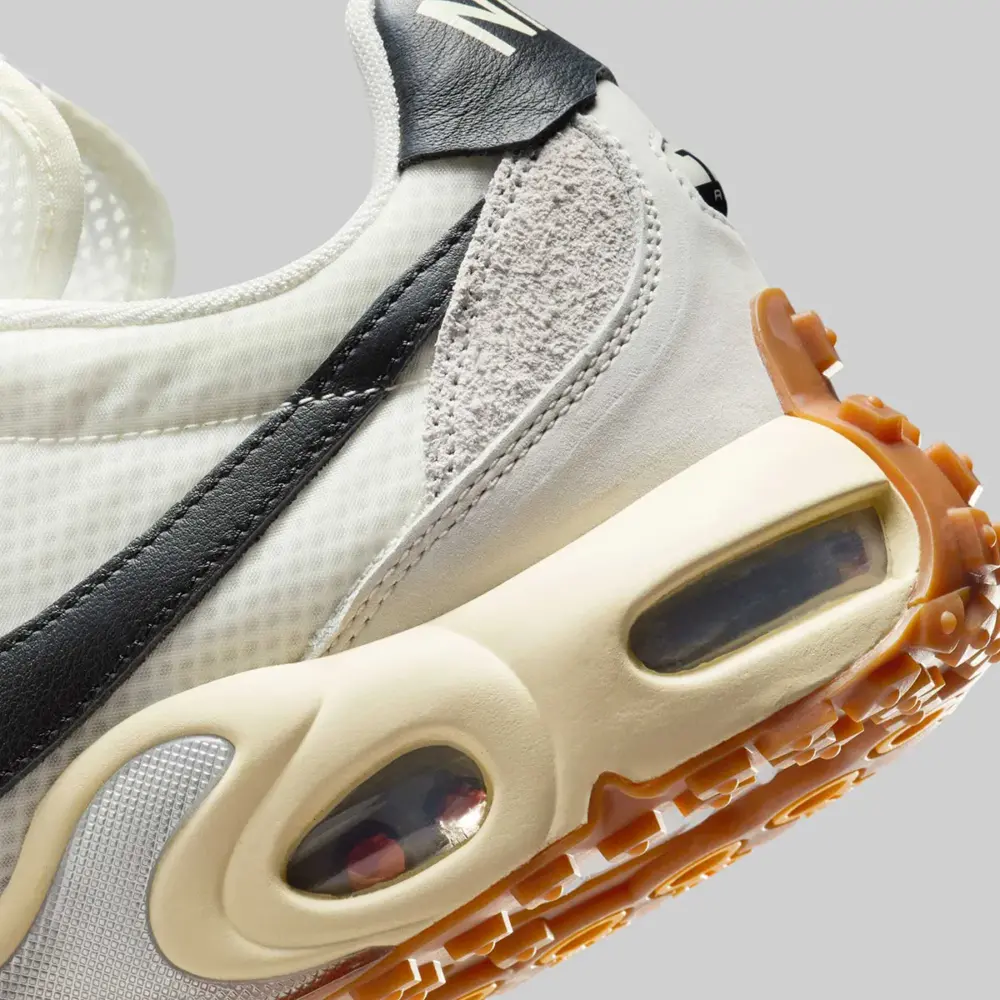 Alternative view of Giày Nike Air Max Waffle Racer SP ‘Sail’ IB3656-100