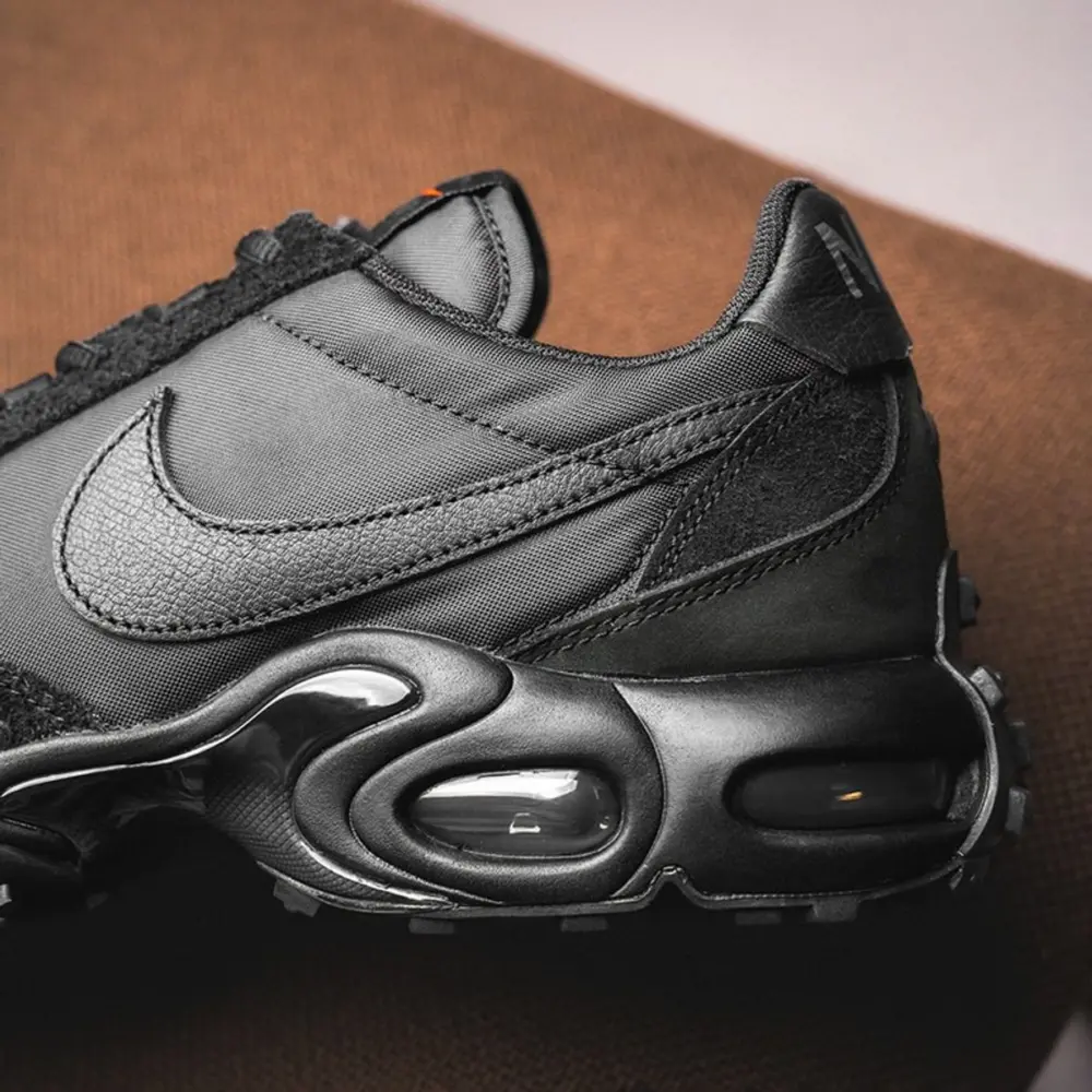 Alternative view of Giày Nike Air Max Waffle Racer SP ‘Black Anthracite’ FV6946-001