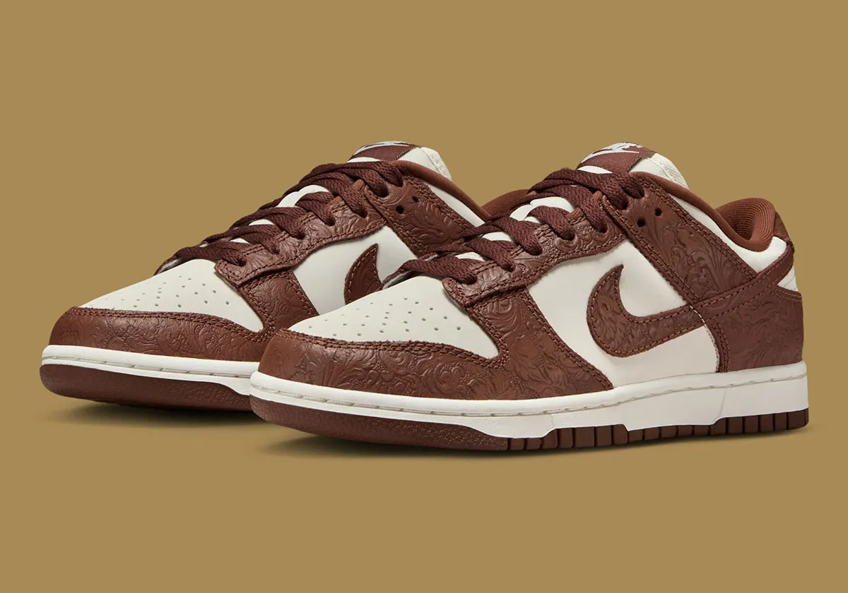 Giày Nike Dunk Low ‘Embossed Baroque’ IF3944-100 - Ảnh 3