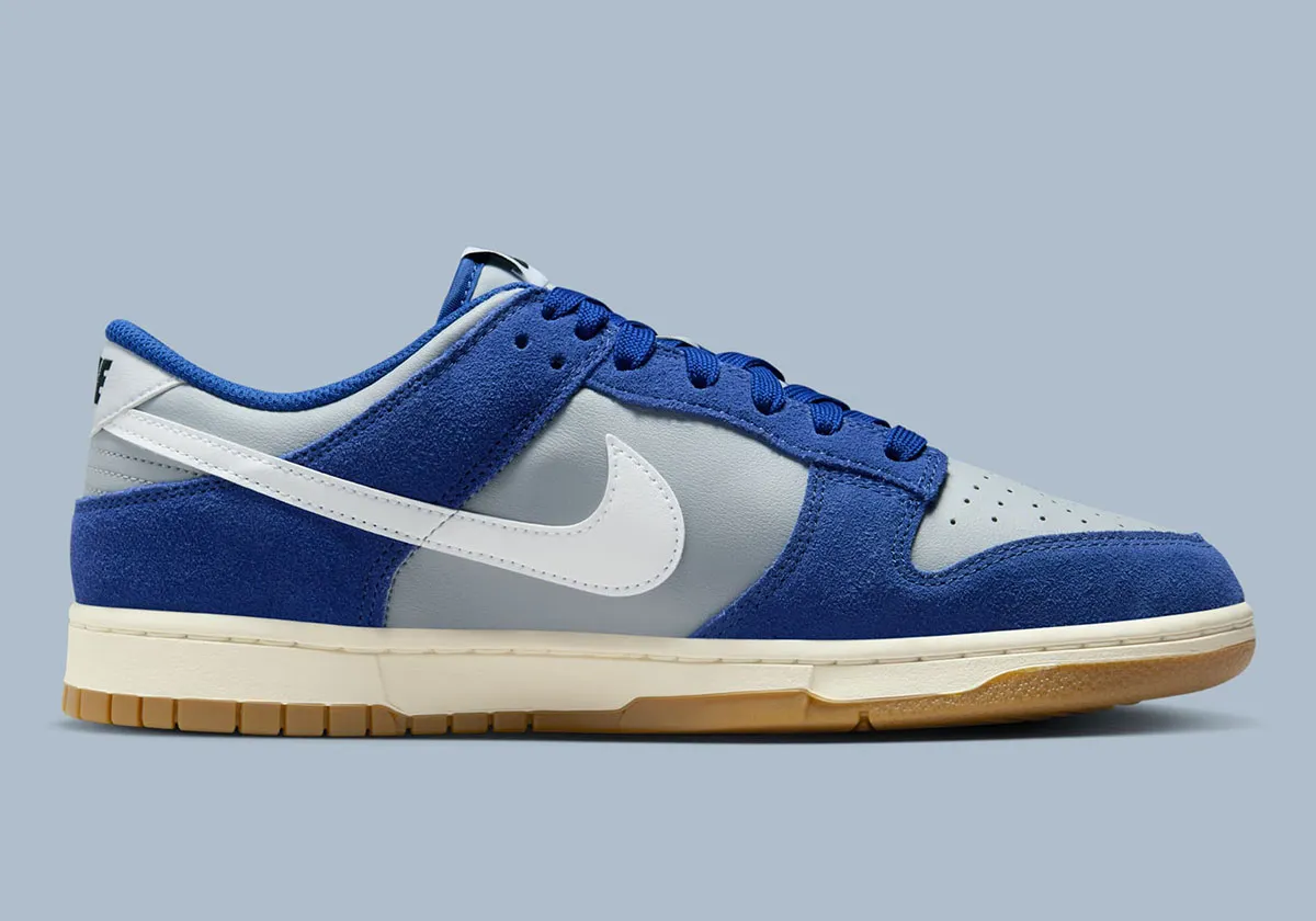 Giày Nike Dunk Low Retro SE ‘Deep Royal Blue Gum’ IB6399-003 - Ảnh 3