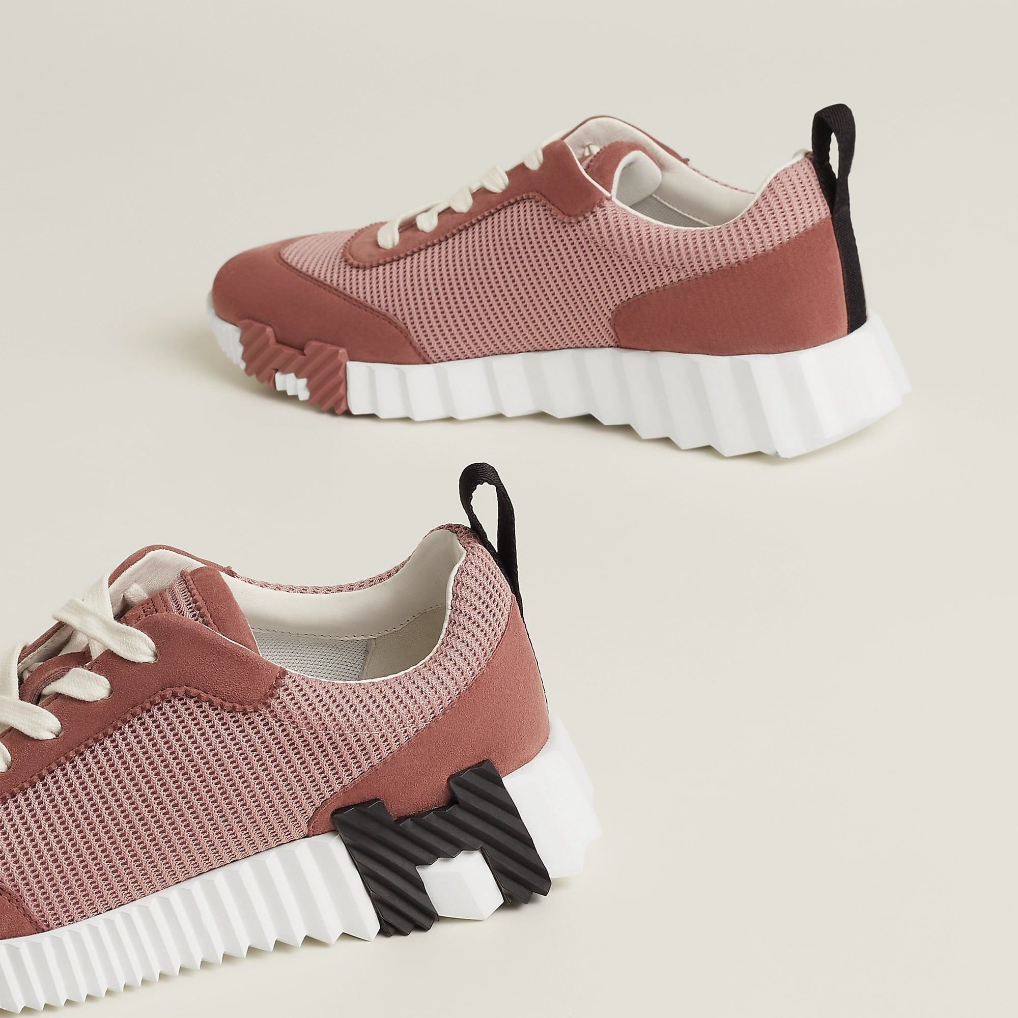 Alternative view of Giày Hermes Bouncing Sneaker 'Rose Antique' H251099ZvRA360