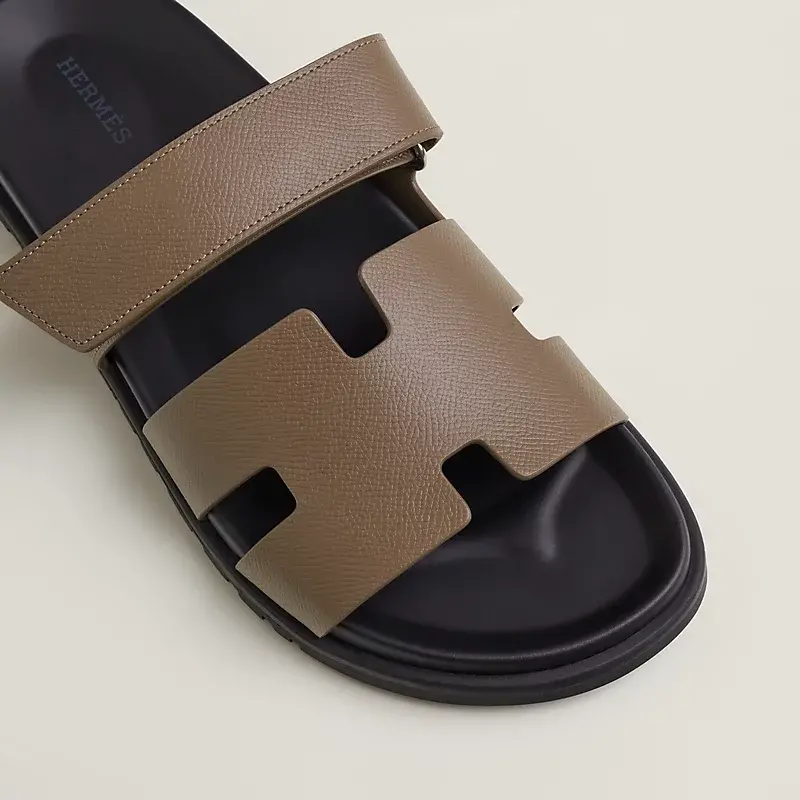 Dép Hermes Chypre Sandal ‘Brown Black’ H222857ZHX3390 - Ảnh 3