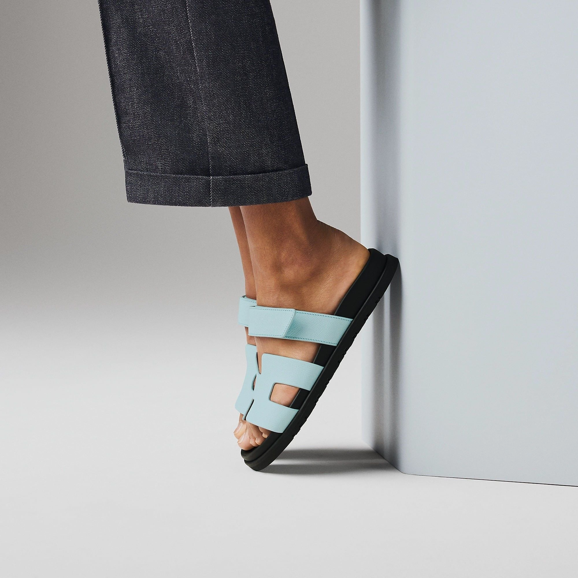 Alternative view of Dép Hermes Chypre Sandal 'Bleu Brume' H231295ZvBU355