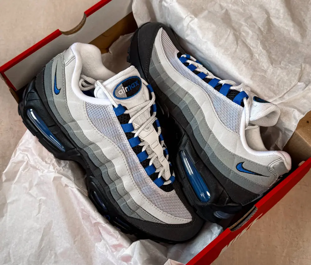 Alternative view of Giày Nike Air Max 95 OG 'Blue Spark' IM7410-100
