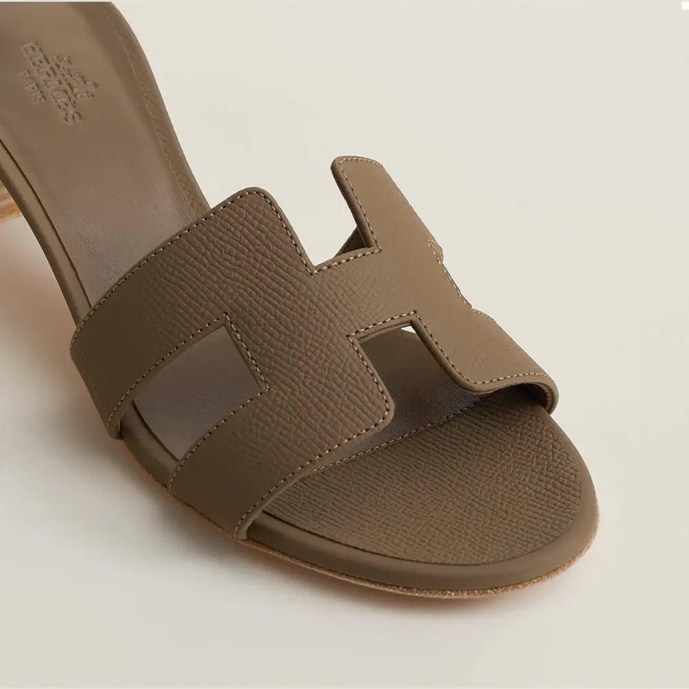 Alternative view of Dép Hermes Oasis Sandal 'Étoupe' H151215ZvX3365