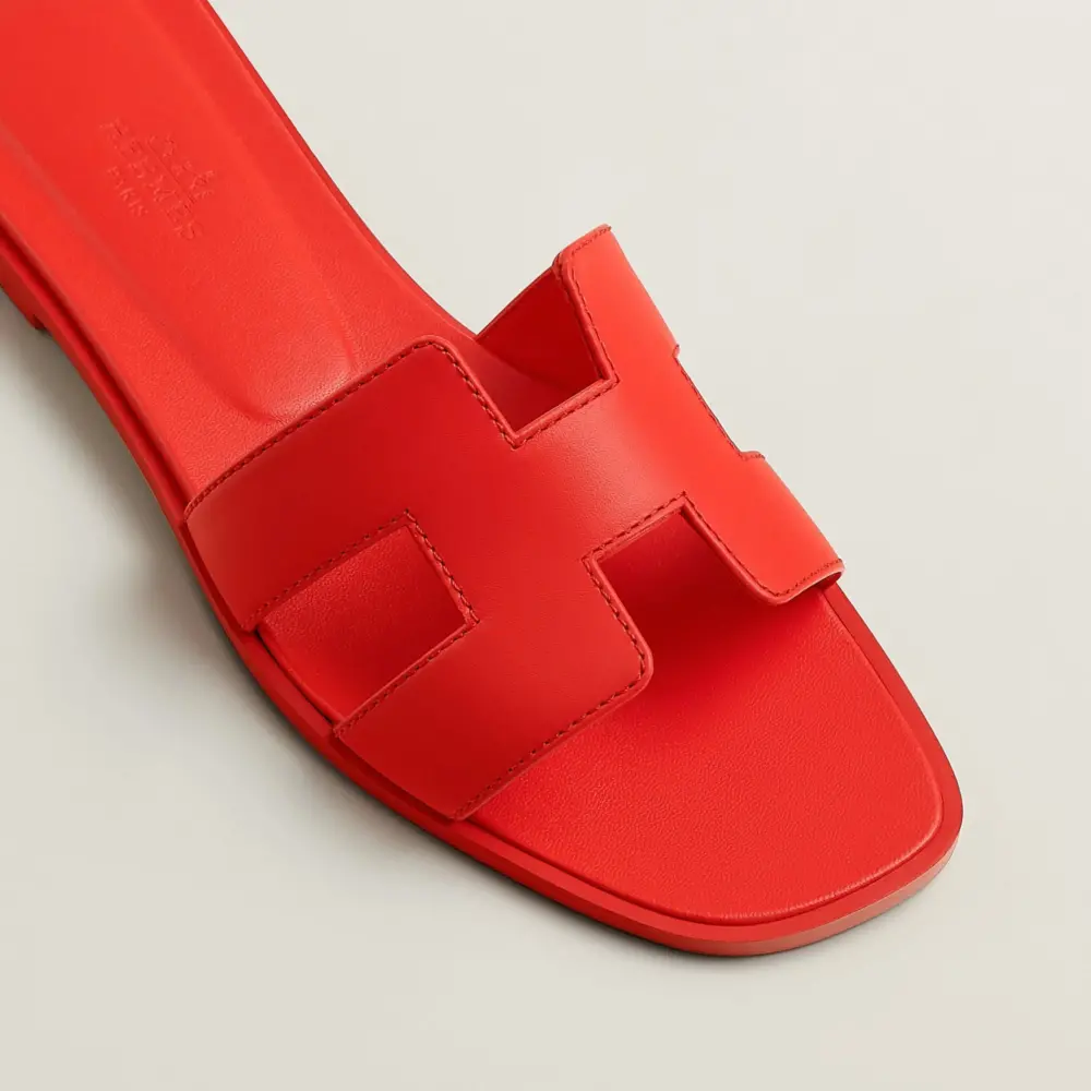 Alternative view of Dép Hermes Oran Sandal 'Rouge Grenadine' H202230Zv5H370