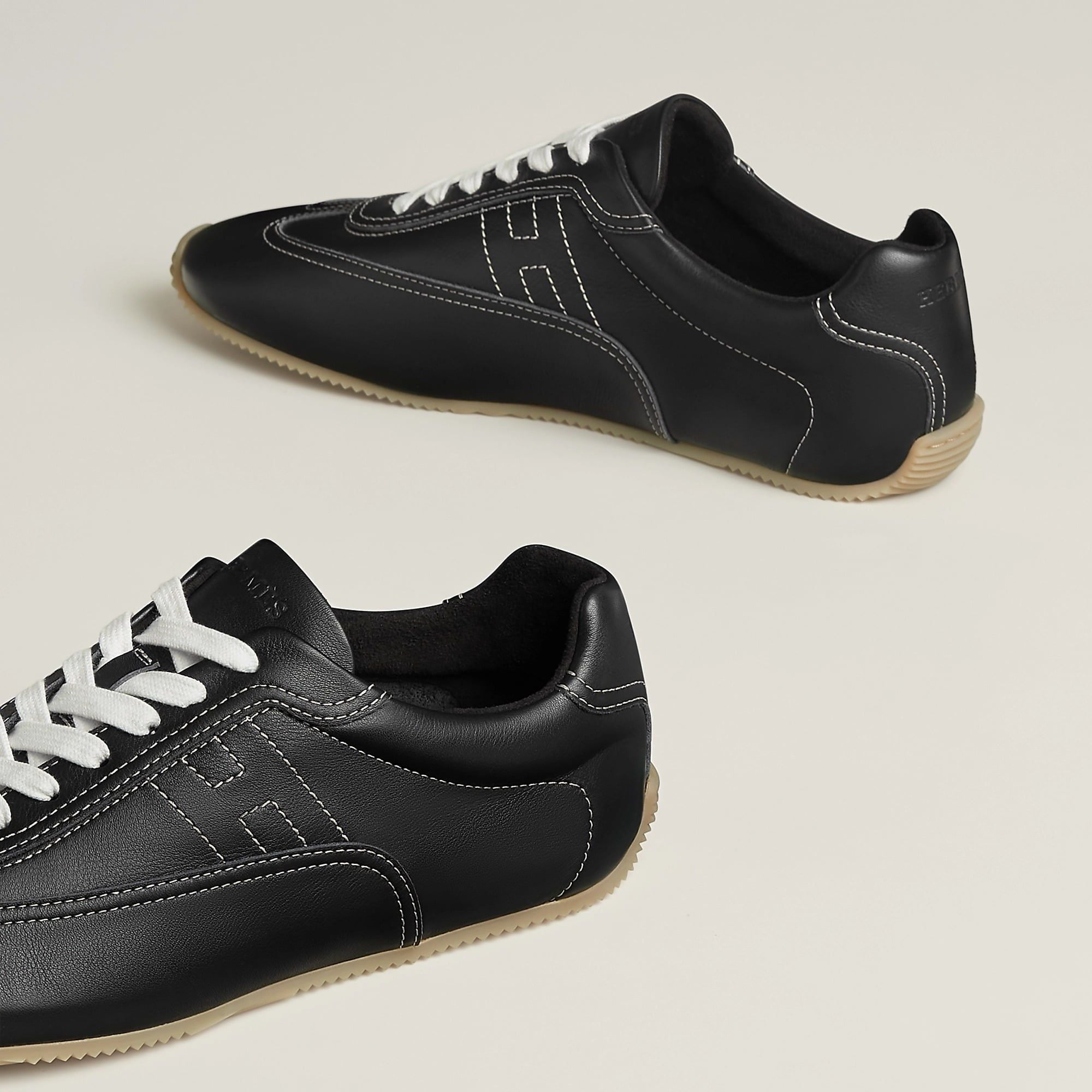 Alternative view of Giày Hermes Master Sneaker 'Black' H261881ZH01410